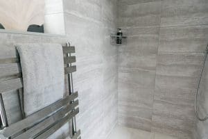 Gwel-Y-Wyddfa_Rhosneigr_Anglesey_ensuite_1920x1080 Gwel-Y-Wyddfa_Rhosneigr_Anglesey_ensuite_1920x1080