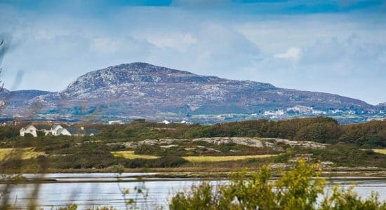 Madrona_Valley_Anglesey_sea_rural-views_1920x1080